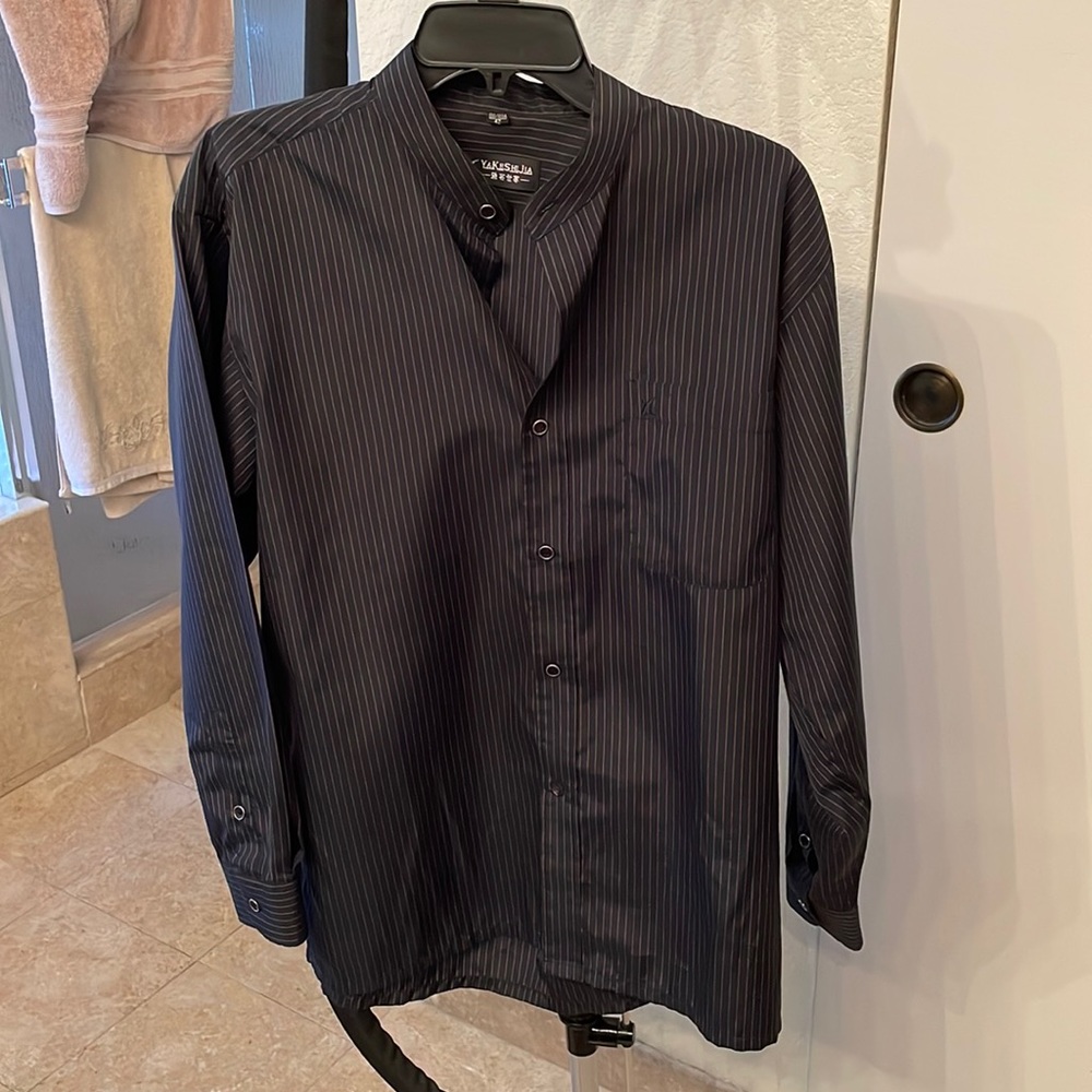 Like new dress shirt